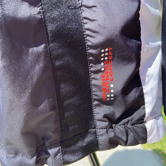 Halti Nordick Jacket. Active Dry. Size S - Picture 4 of 5